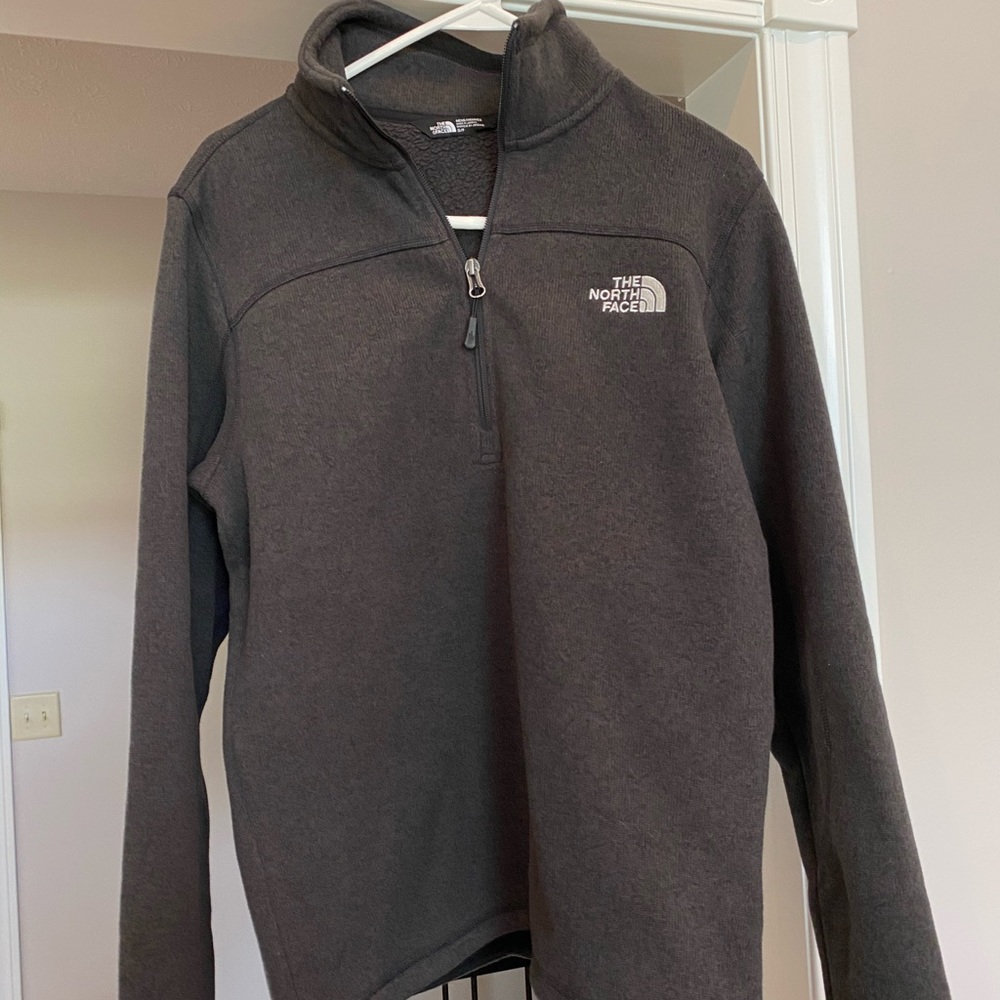 Men’s quarter zip north face